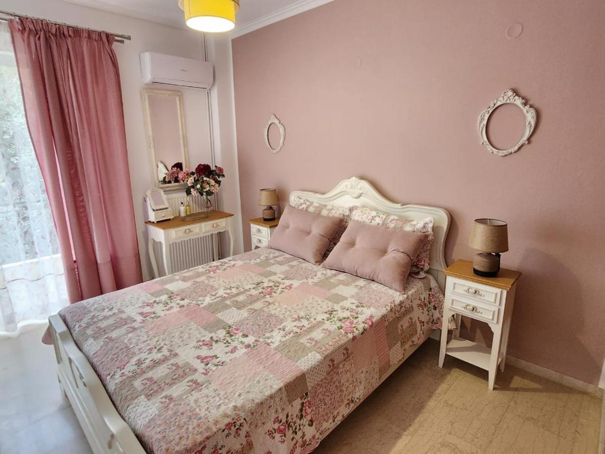 Queen Aspri Apartment 3' Min To The Beach! أنتيكيرا المظهر الخارجي الصورة